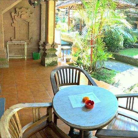 Darma Yogi House Hotel Ubud Exterior foto