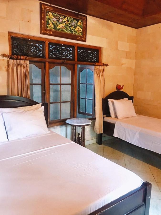 Darma Yogi House Hotel Ubud Exterior foto