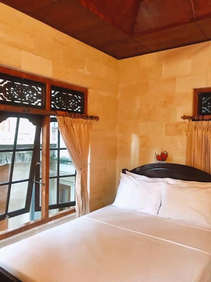 Darma Yogi House Hotel Ubud Exterior foto
